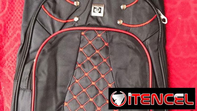 Mochilas colores oscuros 11 usd