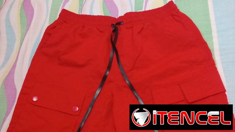Shores  excelente  calidad. Marca HM. Talla 34,32 y L. Talla  L 0 32 son  iguales.