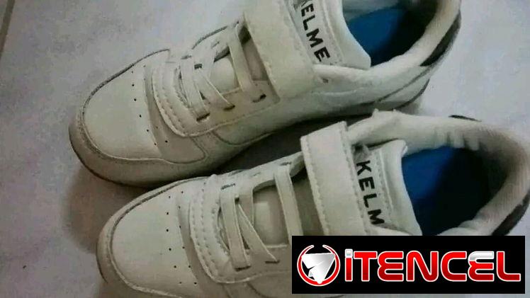 Tenis para niña número 31 de uso en buen estado