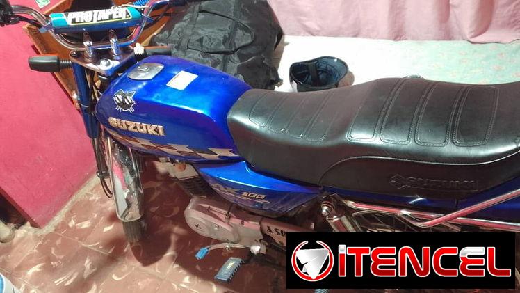 🔥 ¡SUZUKI AX100 IMPECABLE! Panel Digital + Accesorios ProTaper – ¡Llegar y Montar! 🔥