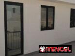 Todo en carpinteria de aluminio y cristaleria marketeria de closes estantes ventanas puertas bajos de meseta ec 50148057