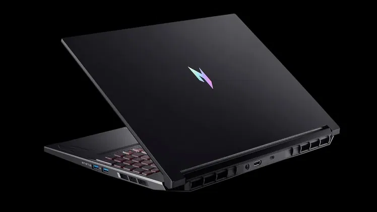 🎮 Laptop Acer Nitro V 16″ Ryzen 5 – 16GB DDR5 / 512GB SSD NVMe / RTX 5050 – NUEVA
