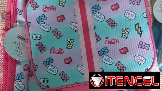 Mochilas para la escuela…5000 cup..ALAMAR……..