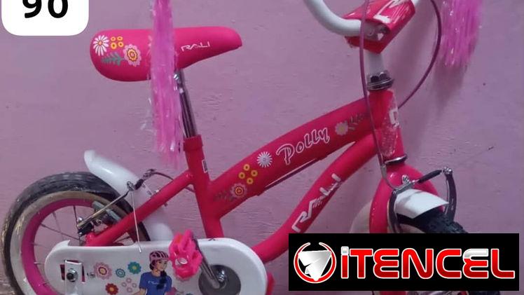 Bicicletas  y patines para los peques de casa