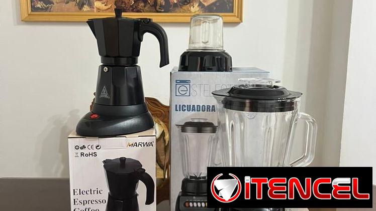 Combo cafetera electrica y batidora