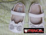 Zapatos de bebe blancos (medida 11 cm)