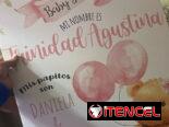 Artículos personalizados para revelación de sexo : llaveros Pullovers toppers vasos gorras carteles