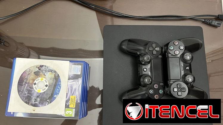 Playstation 4 slim 1TB a la venta 250USD