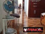 Vendo casa habilitada para rentar de 4 habitaciones, 4 baños y garaje cerca de la Ciudad Deportiva.