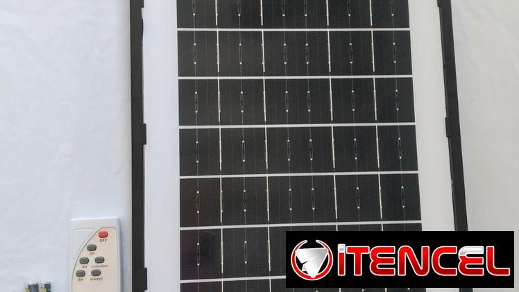 Lámpara para exteriores con panel solar