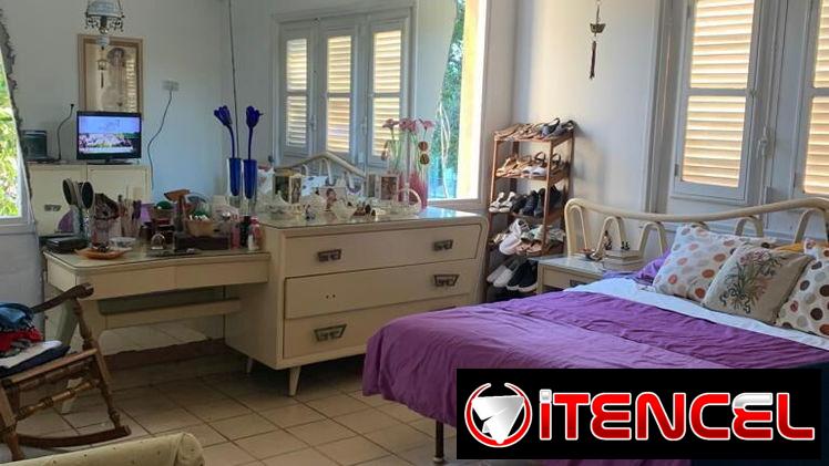Apartamento. Parte de arriba de un biplanta en Alturas de Miramar
