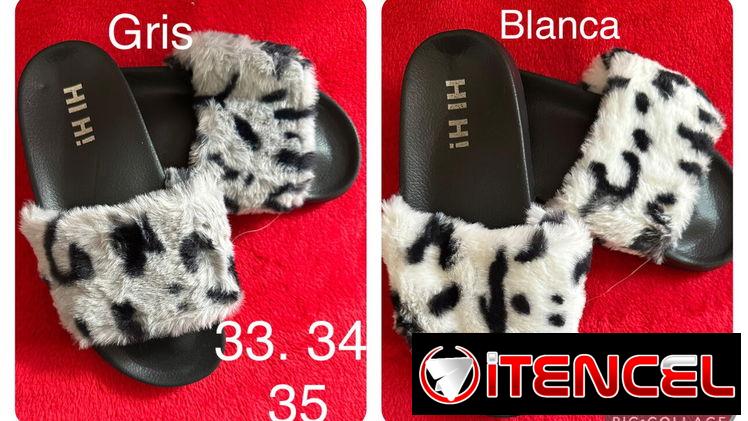 Chancletas 33 34 35 de peluche arriba