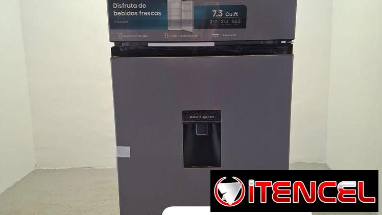 Refrigerador Hisense de 7.27 pies