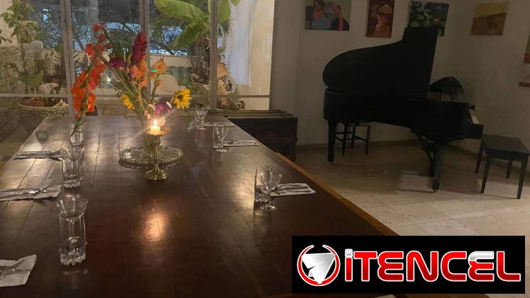 Hermosa casa de renta/galería en zona céntrica del VEDADO!!!