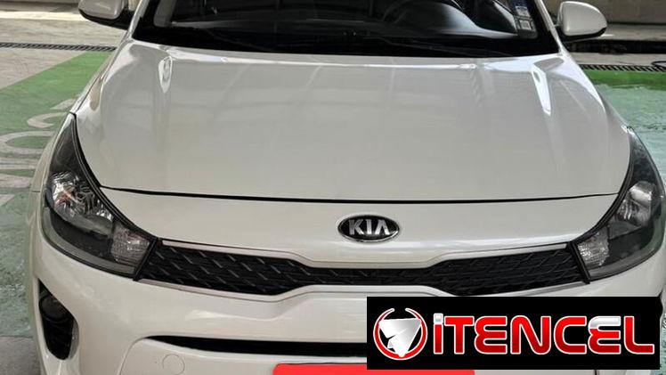 Kia Río 2019,pintura de fábrica es eficiente en cuanto al consumo de combustible.La mayoría de las versiones están