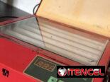 Máquina de tampografia con su insoladora