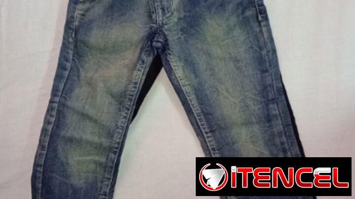 Pantalones de niño
