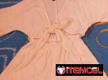 Juego Saya Shor de  flores  talla S. Marca  BERSHKA. Juego blanco  talla S . Marca Forever 21