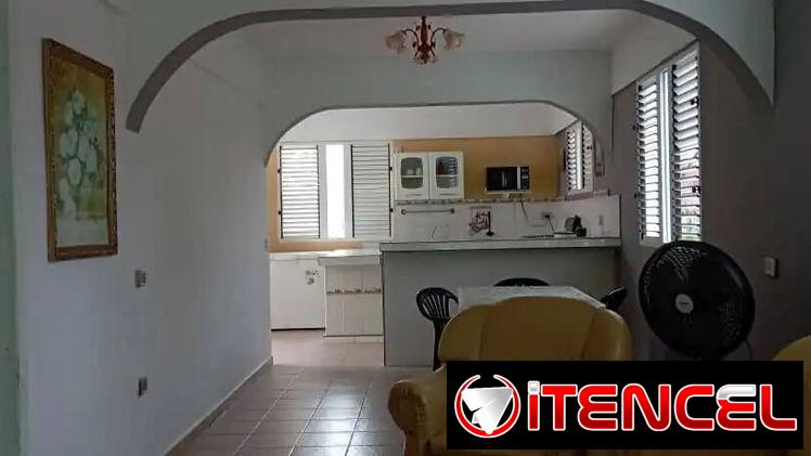 🟢🟢🟢.  Varadero. Casa con 3 cuartos independientes.