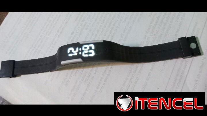 Reloj digital deportivo