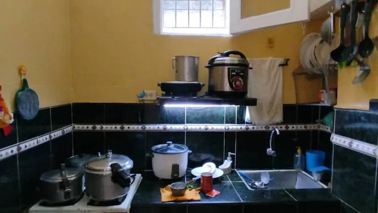 Apartamento frente calle en el vedado