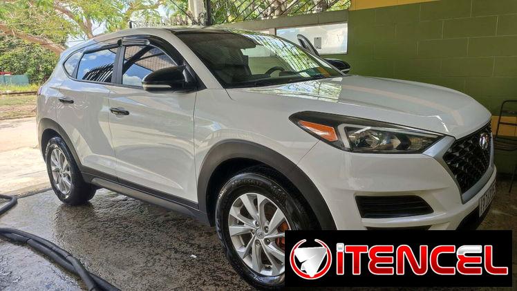 Renta de autos alquiler de carros entrega con el tanque lleno de gasolina en el aeropuerto no se cobra dinero adelantado