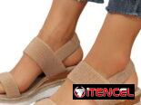 Sandalias con cuña. Nuevas #39(le puede servir a un 38.5)