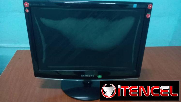 Chasis y monitor para piezas