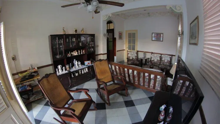 SE VENDE PROPIEDAD HORIZONTAL  EN PLAZA. HABANA