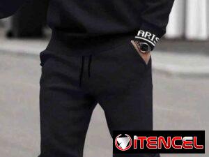 d34c5768d1081e52fed78a3b1619113f81b789b5bad5f2f21becdb6665b3f4b1