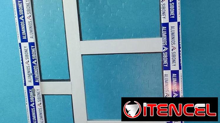 Ventanas de marquetería de aluminio con cristales. Puertas de exteriores y interiores. Bajos de meseta. Mamparas de baño