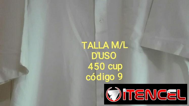 Camisas blancas mangas largas y cortas buen estado. Precio en dependencia del uso