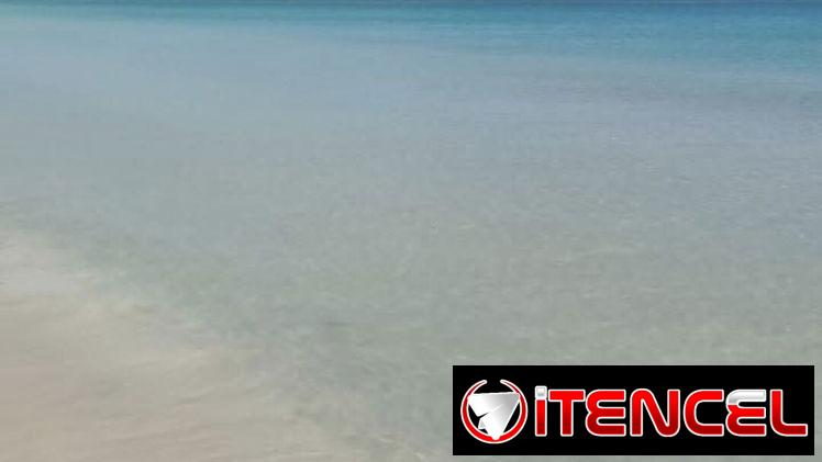 Casa en la playa de Guanabo con piscina con recirculación, 1 cuadra del mar, en renta , 6 hab+53 52463651 ,Paneles S, A