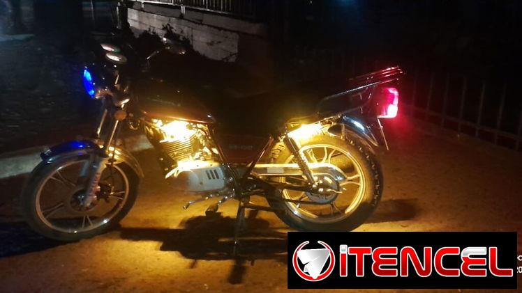 🏍️Izuki gs 150 –  📃Con chapa y propiedades  -se hace el traspaso  🦦- me ajusto con dinero en mano.