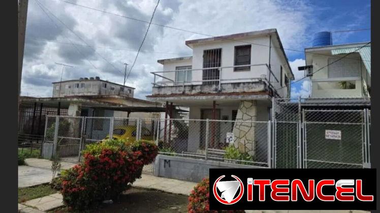 Casa independiente en el Casino Deportivo