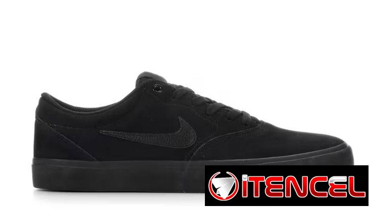 Nike charge suede skate shoes