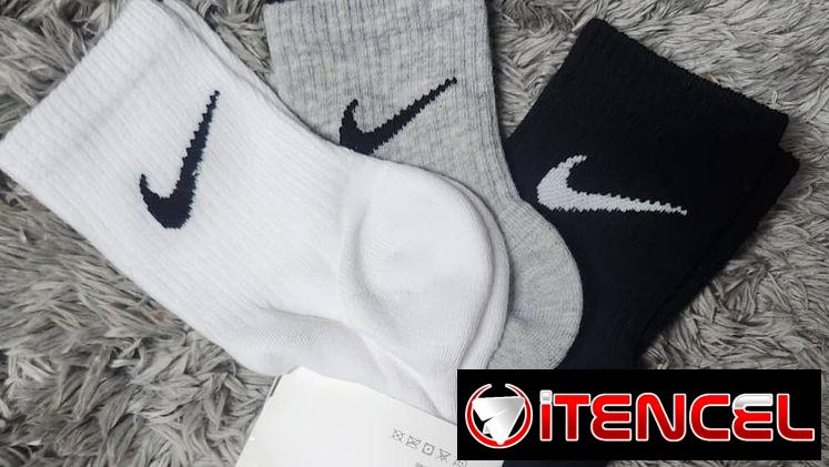 Par de medias Nike