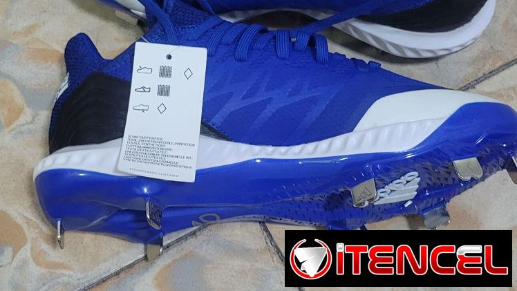 Vendo tennis de baseball ADIDAS ORIGINALES