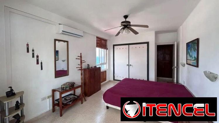Apartamento con vistas al mar 3 cuartos y medio