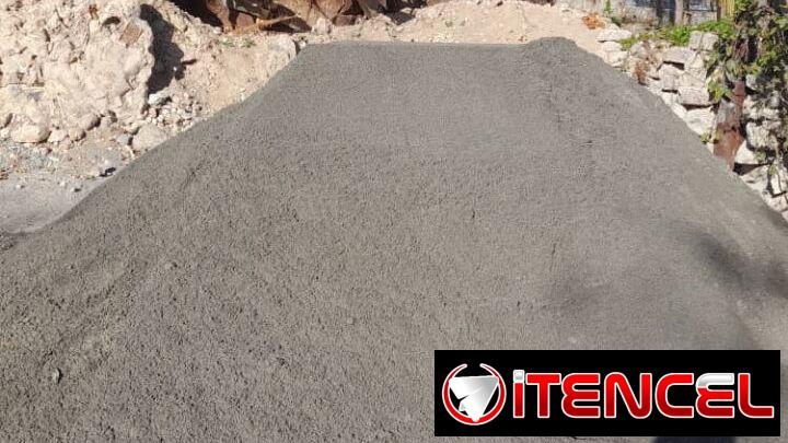 Arena lavada 900 pesos el saco de 2 tanquetas