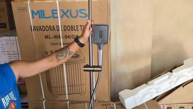 Duchas4 tiros a mano plateadas y gris metálico