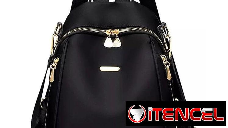 🎒 🎒 Mochila negra mediana