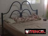 Apartamento de 2 Cuartos en 3er Piso en Edificio Micro Atípico cerca de Santa Catalina y Vento !!!