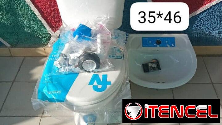 Juego de baño tasa tanque con sus herrajes y lavamanos con sus herrajes