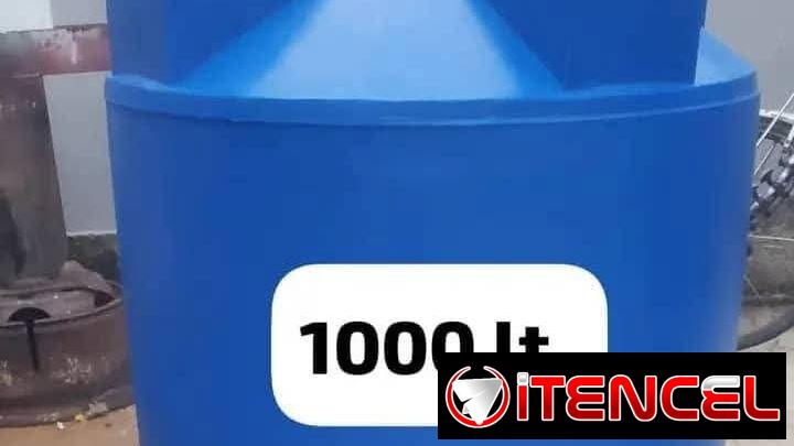 Tanque para agua de 1000 litros 4 torres