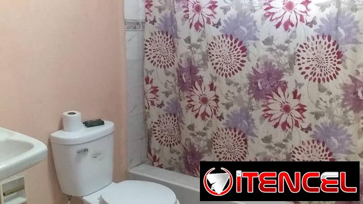 Renta de casa en guanabo con piscina y ranchon.