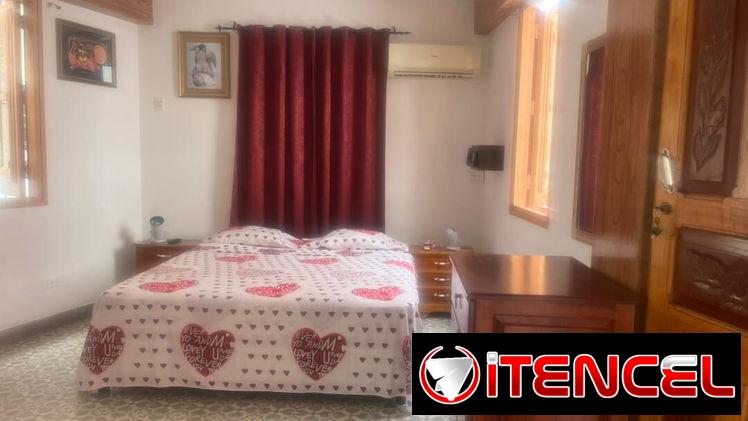Apartamento en renta ,Ubicado en el Vedado cerca del hotel Habana Libre , zona muy céntrica, +53 52463651 ,Y
