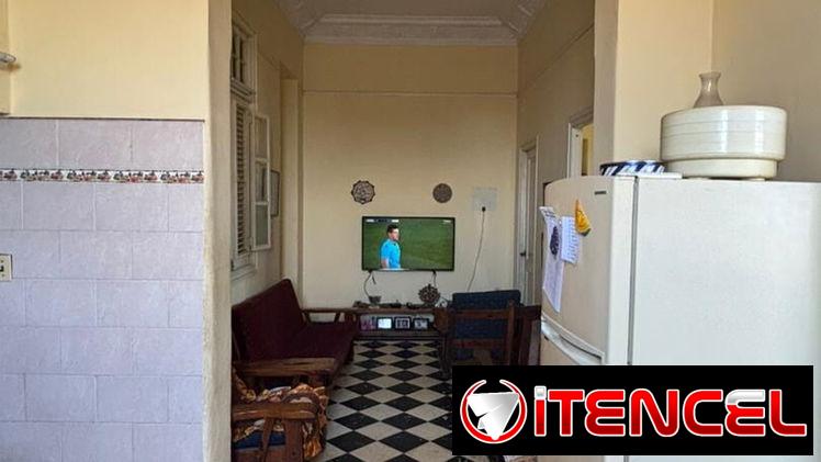 🏢 APARTAMENTO EN PLAZA DE LA REVOLUCIÓN – UBICACIÓN PRIVILEGIADA (027)