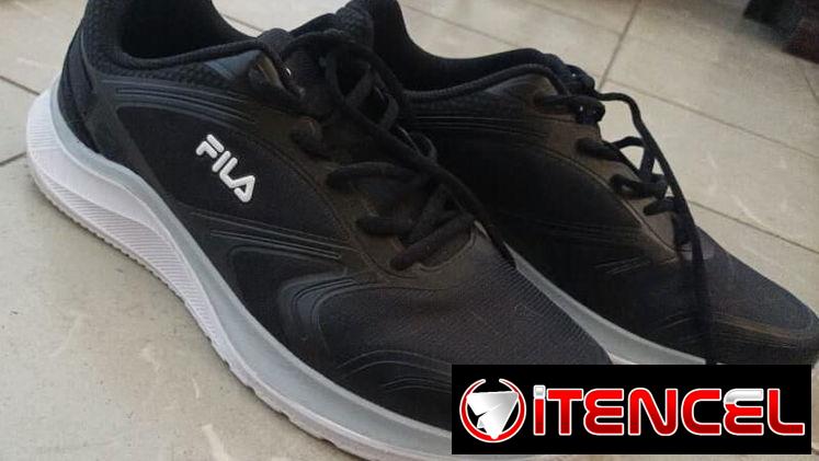 Tennis Fila de Hombre talla 44