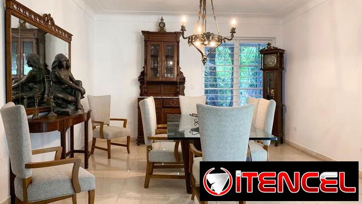 🌴🏠🌟#Alquiler de impresionante casa de lujo ubicada en #Miramar🌟